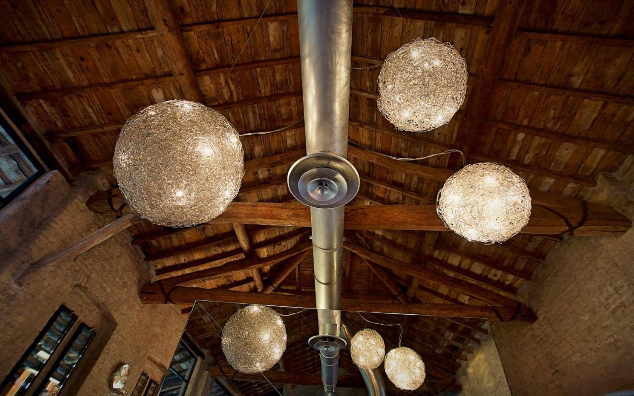 Apartamento Loft Dellartista. Eclettico, Originale, Unico Ceresara Exterior foto